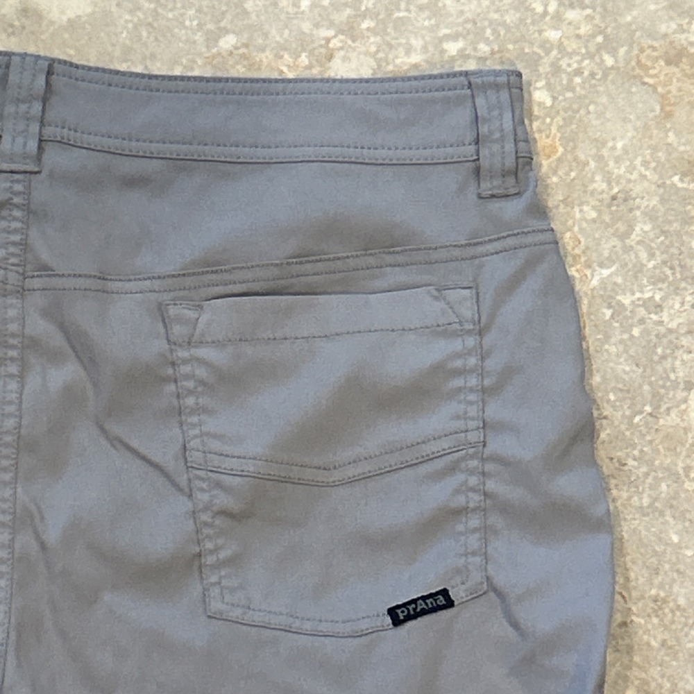 prAna Brion Shorts Men's 36x11 Tan Hiking Outdoor 5 Pocket Flat Front Stretch